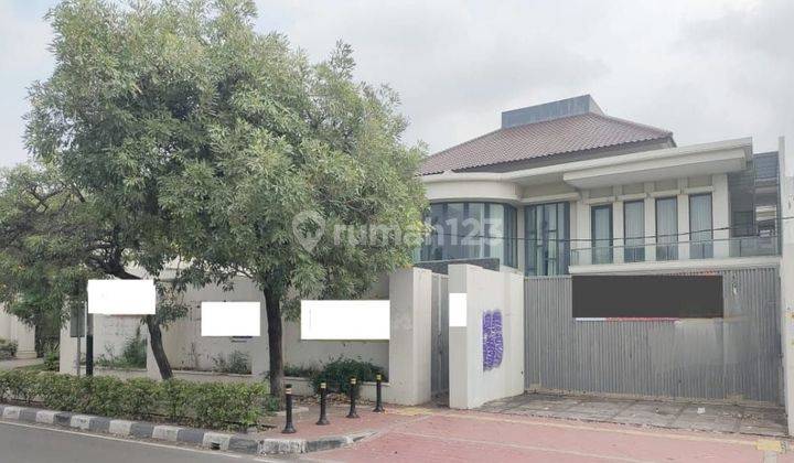 RUMAH USAHA
DISEWAKAN
LOKASI FAVORITE
SUNTER DANAU RAYA
JAKARTA UTARA Rumah HGB 1