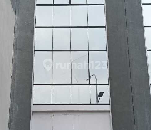 Ruko 2 Muka 4 Lantai Dijual Sedayu City Kelapa Gading Jakarta Utara Ruko di No. 8, Jl. Sedayu City Klp. Gading, Jl. Sedayu City, Rawa Terate, Cakung, Kota Jakarta Timur, DKI Jakarta, Indonesia, 13920, Kelapa Gading Unfurnished 81.0 m² HGB Ruko 2 Muka 4 Lantai Dijual Sedayu City Kelapa Gading Jakarta Utara Ruko di No. 8, Jl. Sedayu City Klp. Gading, Jl. Sedayu City, Rawa Terate, Cakung, Kota Jakarta Timur, DKI Jakarta, Indonesia, 13920, Kelapa Gading Unfurnished 81.0 m² HGB