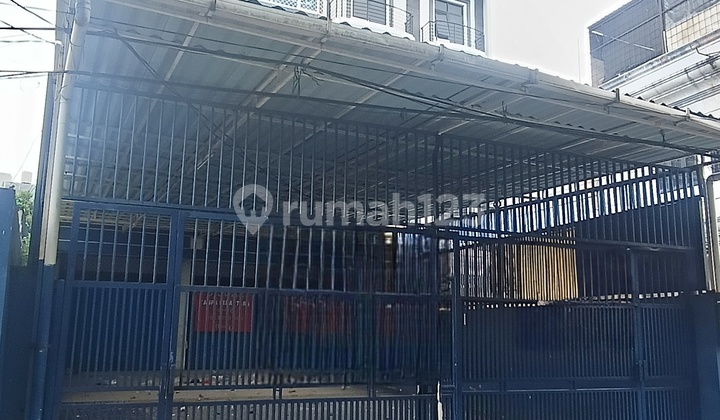 Ruko Usaha Rapih Siap Pakai 2 Gandeng 5 Lantai Parkiran Luas 9 Mobil Dijual Mangga Besar Jakarta Barat