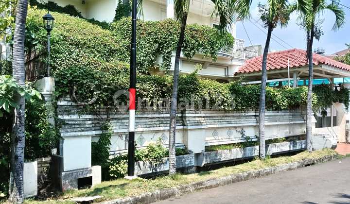 Rumah 2 Lantai Dijual Lingkungan Asri Sunter Jakarta Utara Rumah SHM di Sunter Agung, Tanjung Priok, Kota Jakarta Utara, DKI Jakarta, Indonesia, Sunter 2