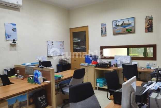 4-Story Commercial Building Fully Furnished Ready for Use for Sale Cempaka Mas Central Jakarta Shop in Sunter Kemayoran Shop, Jl. Sunter Kemayoran No.126, Sunter Jaya, Tanjung Priok, North Jakarta City, DKI Jakarta, Indonesia, 14360, Cempaka Mas 75.0 m² Furnished HGB 2