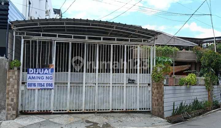 Rumah Besar Usaha Hoek Tinggal Dan Kost Aktif Dijual Lokasi Strategis Tomang Grogol Jakarta Barat Kost di Mie Gacoan, Jl. Tomang Raya No.48 RT.1/RW.3, Jati Pulo, Palmerah, Kota Jakarta Barat, DKI Jakarta, Indonesia, 11430, Tomang 527.0 m² SHM Rumah Besar Usaha Hoek Tinggal Dan Kost Aktif Dijual Lokasi Strategis Tomang Grogol Jakarta Barat Kost di Mie Gacoan, Jl. Tomang Raya No.48 RT.1/RW.3, Jati Pulo, Palmerah, Kota Jakarta Barat, DKI Jakarta, Indonesia, 11430, Tomang 527.0 m² SHM