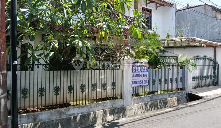 Rumah Hoek Besar 2 Lantai Asri Dan Nyaman Dijual Tomang Grogol Jakarta Barat Rumah Bagus SHM di Jakarta Barat, Jl. Mandala Utara Raya No. 24, Tomang, Grogol Petamburan, Kota Jakarta Barat, DKI Jakarta, Indonesia, 11440, Tomang 2