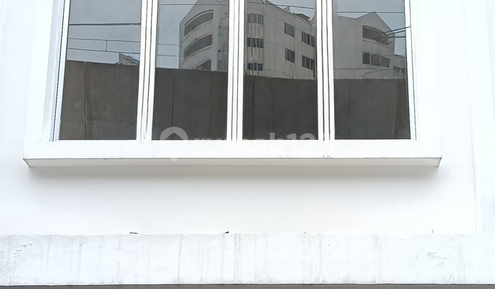 Ruko Usaha 3 1/2 Lantai Lokasi Strategis Fatmawati Raya Disewakan Cilandak Barat Jakarta Selatan Ruko di No, Jl. Rs. Fatmawati Raya, Cipete Selatan, Cilandak, Kota Jakarta Selatan, DKI Jakarta, Indonesia, 12410, Fatmawati 58.8 m² Unfurnished