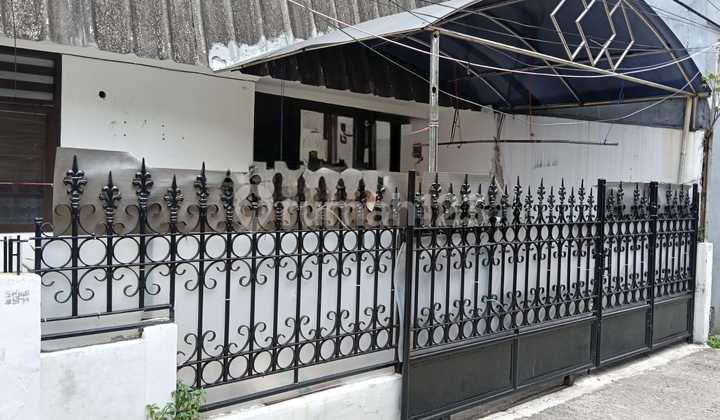 Rumah Standar 1 Lantai Disewakan Sunter Jakarta Utara Rumah Butuh Minim Renovasi di RPTRA Sunter Hijau, Perumahan Sunter Hijau, Jl. Sunter Kirana Raya RT.04/RW.010, Sunter Jaya, Tanjung Priok, Kota Jakarta Utara, DKI Jakarta, Indonesia, 14360, Sunter 2