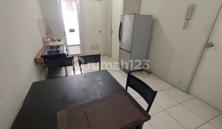 Ready-to-Use Semi-Furnished Apartment for Rent, Gading Nias Residence, Emerald Tower, High Floor, Kelapa Gading, North Jakarta, 2-Bedroom Apartment Semi-Furnished 2