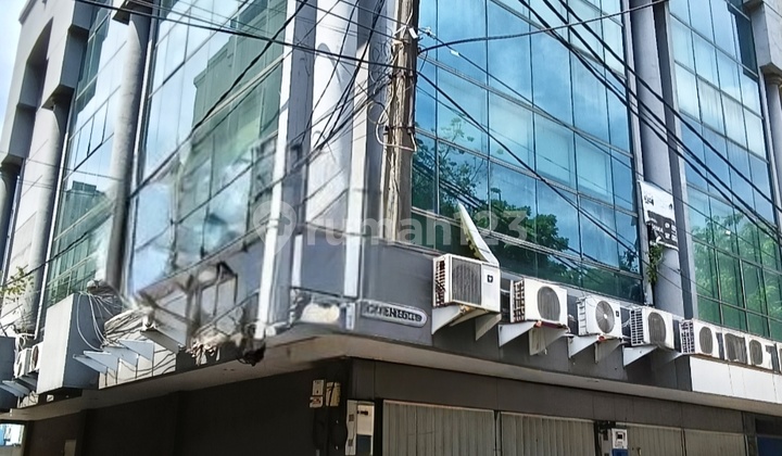 Ruko Gandeng 2 Hoek Dan Badan Udah Renov Dijual Komplek Royal Sunter Jakarta Utara Ruko di Ruko Royal Sunter, Jl. Danau Sunter Selatan, Sunter Jaya, Tanjung Priok, Kota Jakarta Utara, DKI Jakarta, Indonesia, 14360, Sunter 209.0 m² HGB