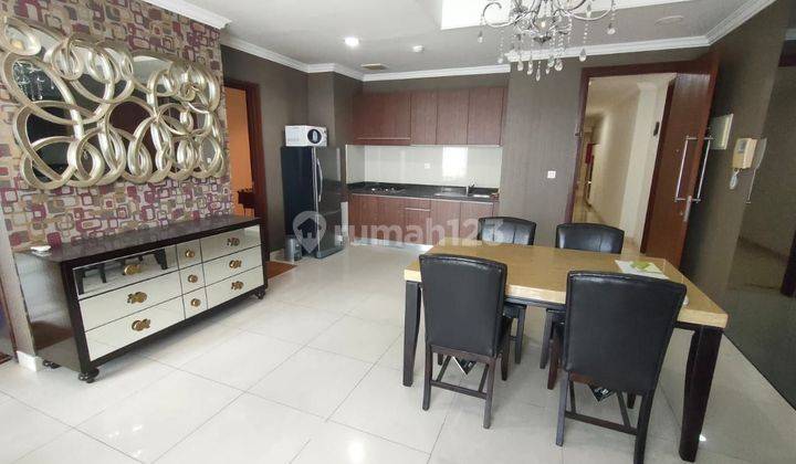 APARTEMEN MEWAH 
HOEK DIJUAL 
FULL FURNISHED
DENPASAR RESIDENCE
KUNINGAN 
TOWER UBUD
LANTAI TINGGI
JAKARTA SELATAN Apartemen Denpasar Residences Bagus Furnished 2