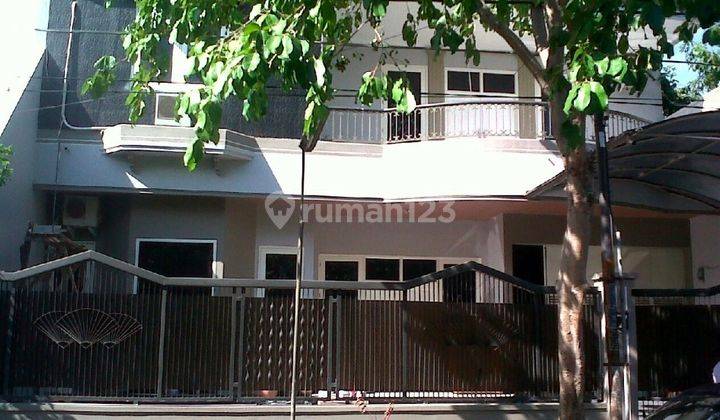 Jual rumah terawat bagus  Ngagel Jaya Selatan  1