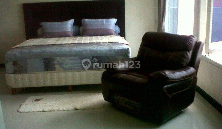 Jual rumah terawat bagus  Ngagel Jaya Selatan  2