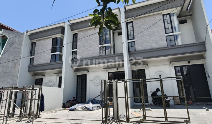 Baru Gress‼️rumah Baruk Dekat Merr Surabaya
