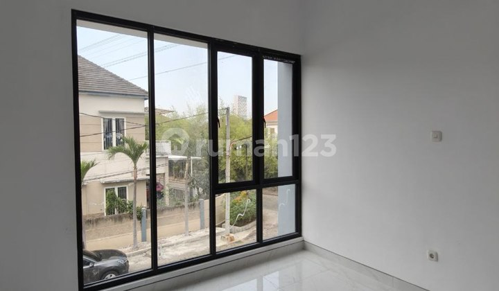 Baru Gress‼️jual Rumah Baru Prapen Surabaya 2