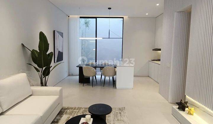 Rumah Baru Utara Sutorejo Furnish Dekat Pakuwon City Mulyorejo 2