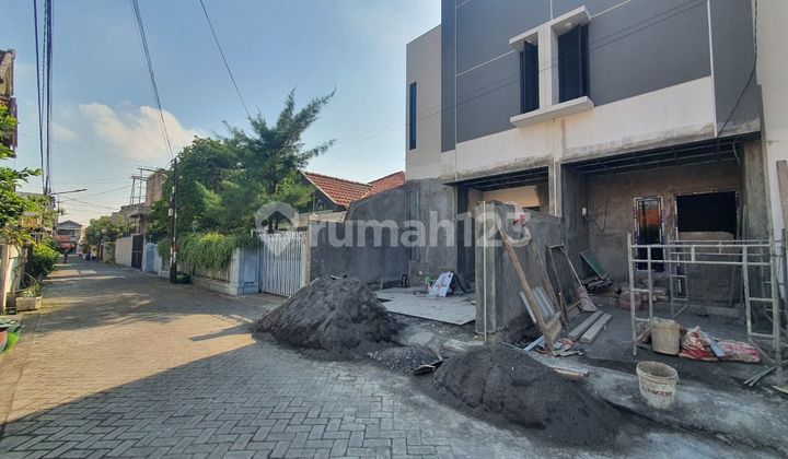 Jual 2 Unit Rumah Baru Karang Asem Surabaya 2