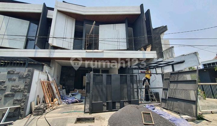 Jual Rumah Baru Mewah Manyar Surabaya 1