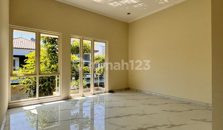 Jual Rumah Baru Gress Di Pakuwon City 2