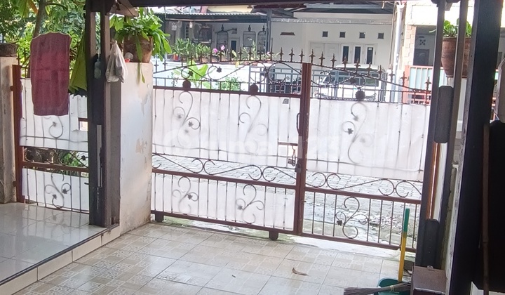 Fbff. Rumah Dijual di Villa Mutiara Ciantra Cikarang Selatan