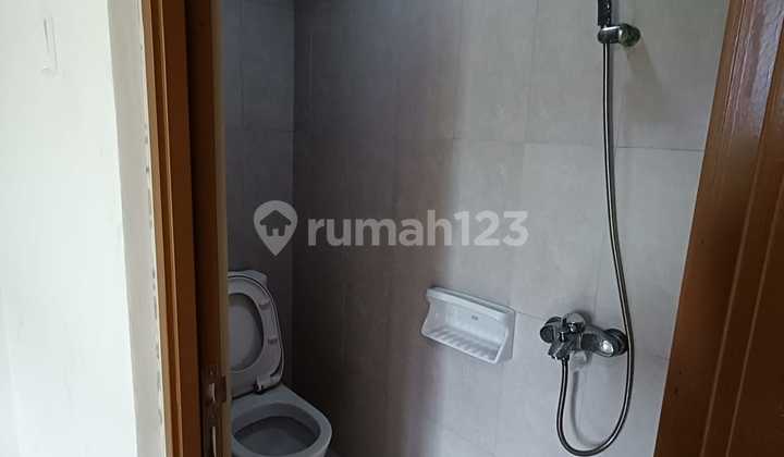 Fegb. House for Rent in Summer Bliss Lippo Cikarang 2