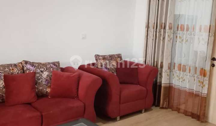 Fdeh. Disewakan Rumah di Cluster Waterfront Lippo Cikarang Fdeh. Disewakan Rumah di Cluster Waterfront Lippo Cikarang