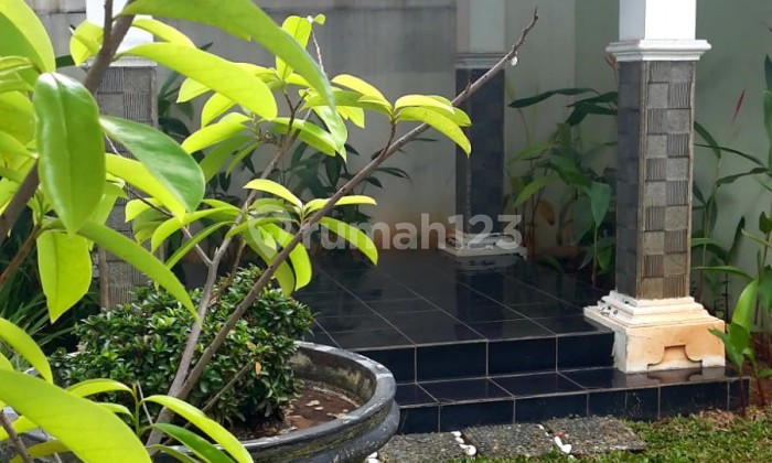 Fejg. Rumah Disewakan di Cluster Ivory Lippo Cikarang