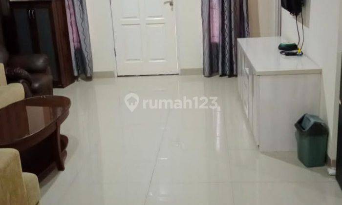 Dfih. Rumah Disewakan Fully Furnished di Cluster Meadow Green Lippo Cikarang 2