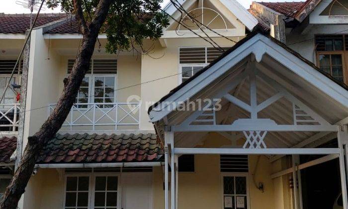 Dfhf. Rumah Dijual di Cluster Meadow Green Lippo Cikarang 1