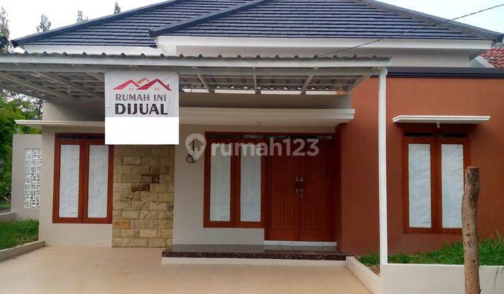 Dihd. Rumah Hook Dijual Siap Huni di Cluster Catania Deltamas Cikarang 2