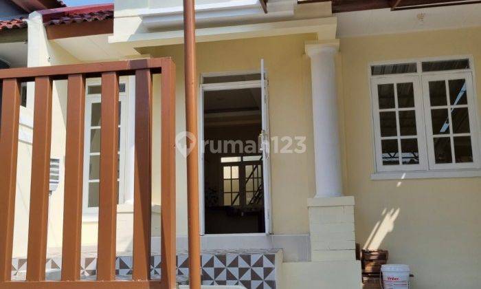 Defg. Rumah Dijual Siap Huni di Sriwijaya Taman Simpruk Lippo Cikarang 1