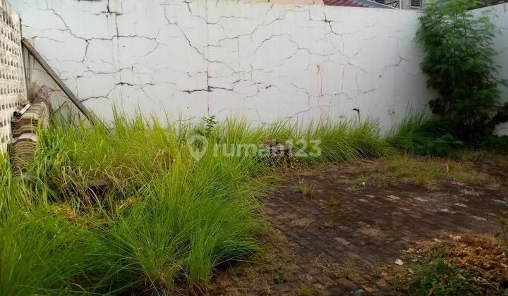 Eaga. Rumah Rusak Dijual Murah di Cluster Taman Beverly Lippo Cikarang 2