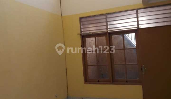 Fbfj. Rumah Dijual di Cluster Meadow Green Lippo Cikarang