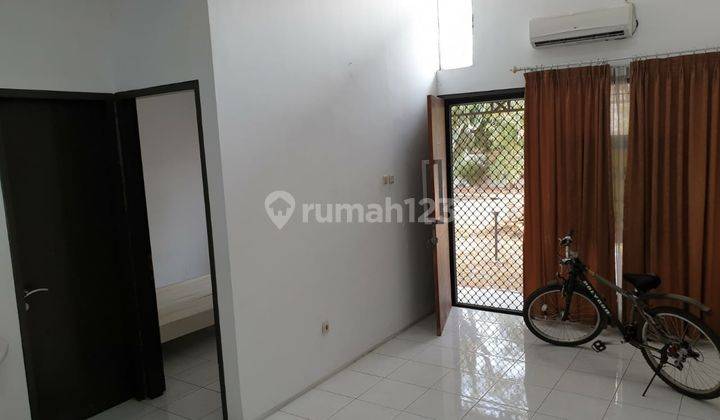 Ecfc. Rumah Disewakan Semi Furnished di Lippo Cikarang 2