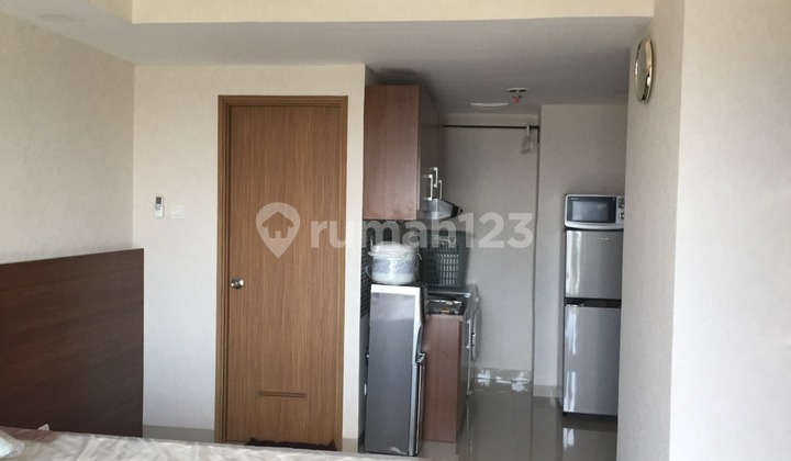 Facd. Disewakan Fully Furnished Apartemen Oasis Tipe Studio di Lippo Cikarang Facd. Disewakan Fully Furnished Apartemen Oasis Tipe Studio di Lippo Cikarang
