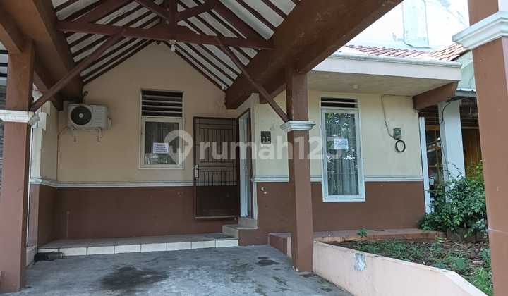 Fbeh. Rumah Dijual di Cluster Meadow Green Lippo Cikarang