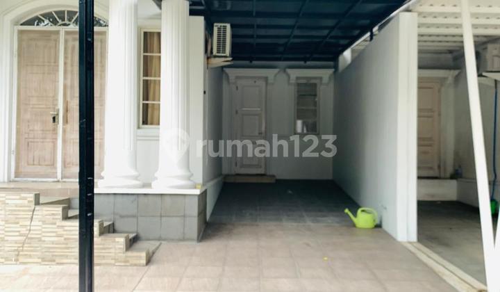 Fdhc. Rumah Disewakan di Cluster Oakwood Lippo Cikarang 2