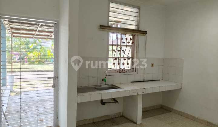 Fee. House for Sale in Meadow Green Cluster, Lippo Cikarang 2