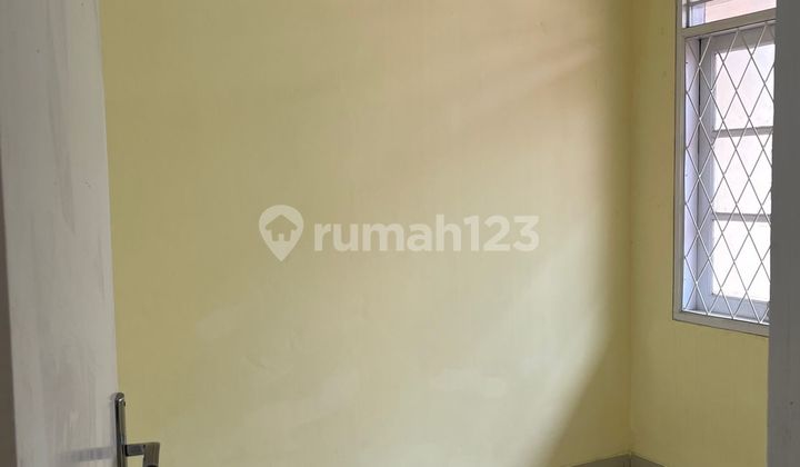 Feeh. Rumah Disewakan di Meadow Green Lippo Cikarang Feeh. Rumah Disewakan di Meadow Green Lippo Cikarang