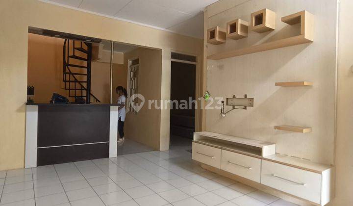 Eehi Rumah Dijual di Cluster Taman Simpruk Lippo Cikarang  2