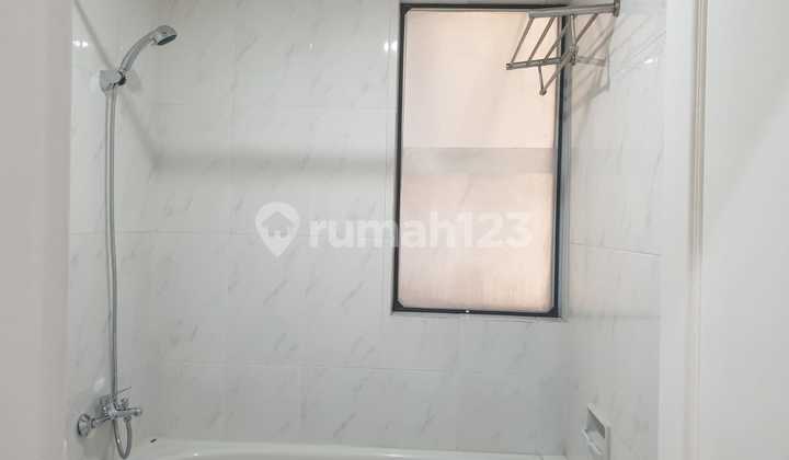 Fadg. For Rent Fully Furnished Apartment Crown Court Lippo Cikarang 2