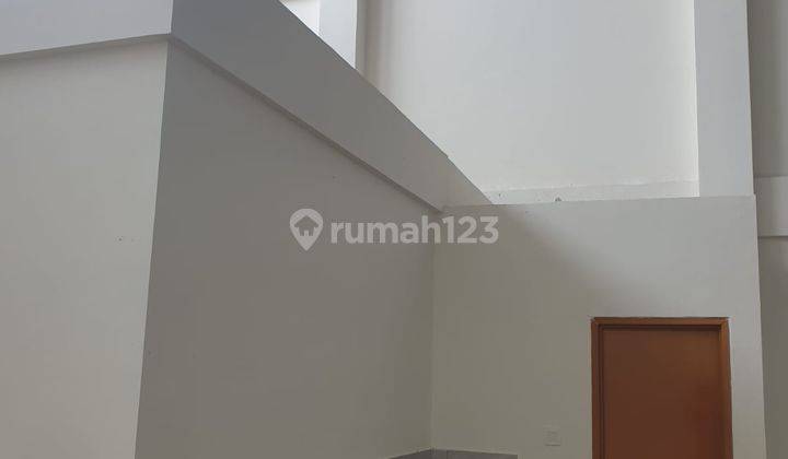 Fjij. Gudang Disewakan di Eco Space KIIC Karawang 2