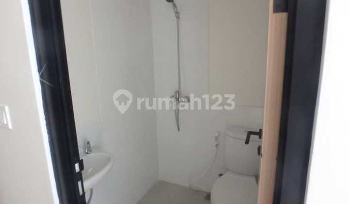 Fddb. House for Rent in Uptown Lippo Cikarang 2