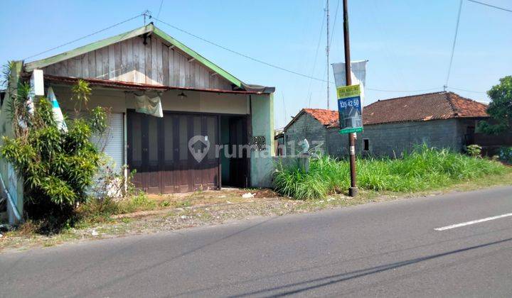 Rumah di Pinggir Jl Purwomartani Kalasan Sleman Yogyakarta. 1