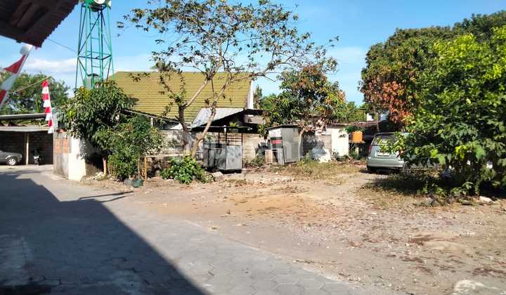 Tanah Dekat Bandara Adi Sucipto Depok Sleman Yogyakarta Tanah Dekat Bandara Adi Sucipto Depok Sleman Yogyakarta
