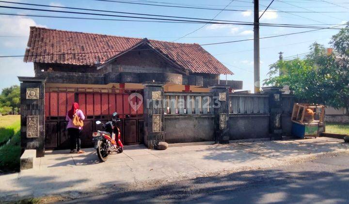 Rumah Bagus SHM di Jalan Penggung Jatinom Karanganom Klaten Jaten 1