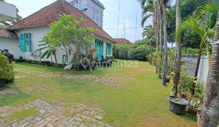 Investasi Rumah Model Kolonial Lokasi Strategis di Kotabaru Yogyakarta