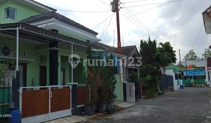Rumah dalam perumahan sewon, jl parangtritis bantul  yogyakarta