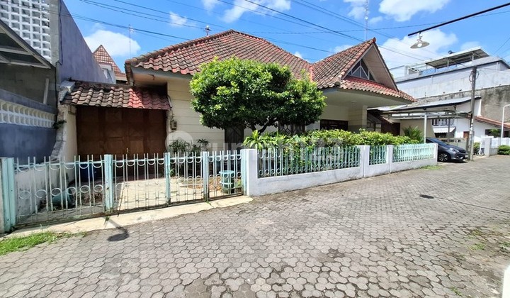 Dijual Rumah 2 Lantai Lokasi Strategis Dekat UGM - Demangan Sleman 2