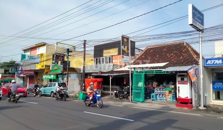 Strategic & Spacious House on Kaliurang Street Km 6.5 2