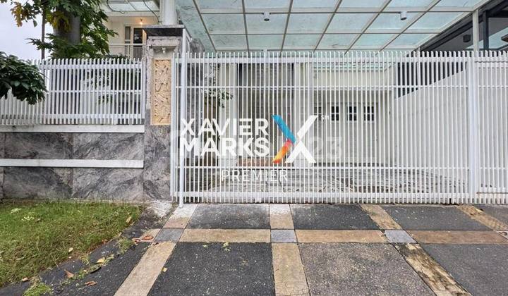 Rumah Modern Semi Furnish di Cluster Depan Puri Galaxy Surabaya Rumah Modern Semi Furnish di Cluster Depan Puri Galaxy Surabaya