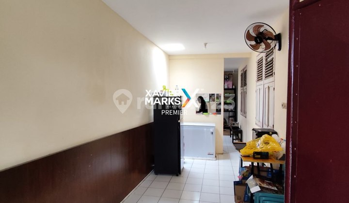 For Sale Vintage Well-Maintained House with Old Money Vibe in Mahakam, Klojen, Malang 2