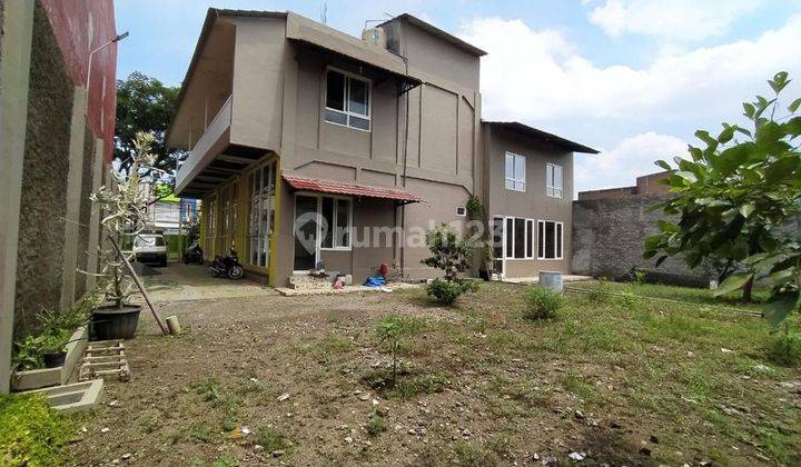 Tempat Usaha Untuk Bisnis di Sulfat Lokasi Strategis Parkir Luas 3